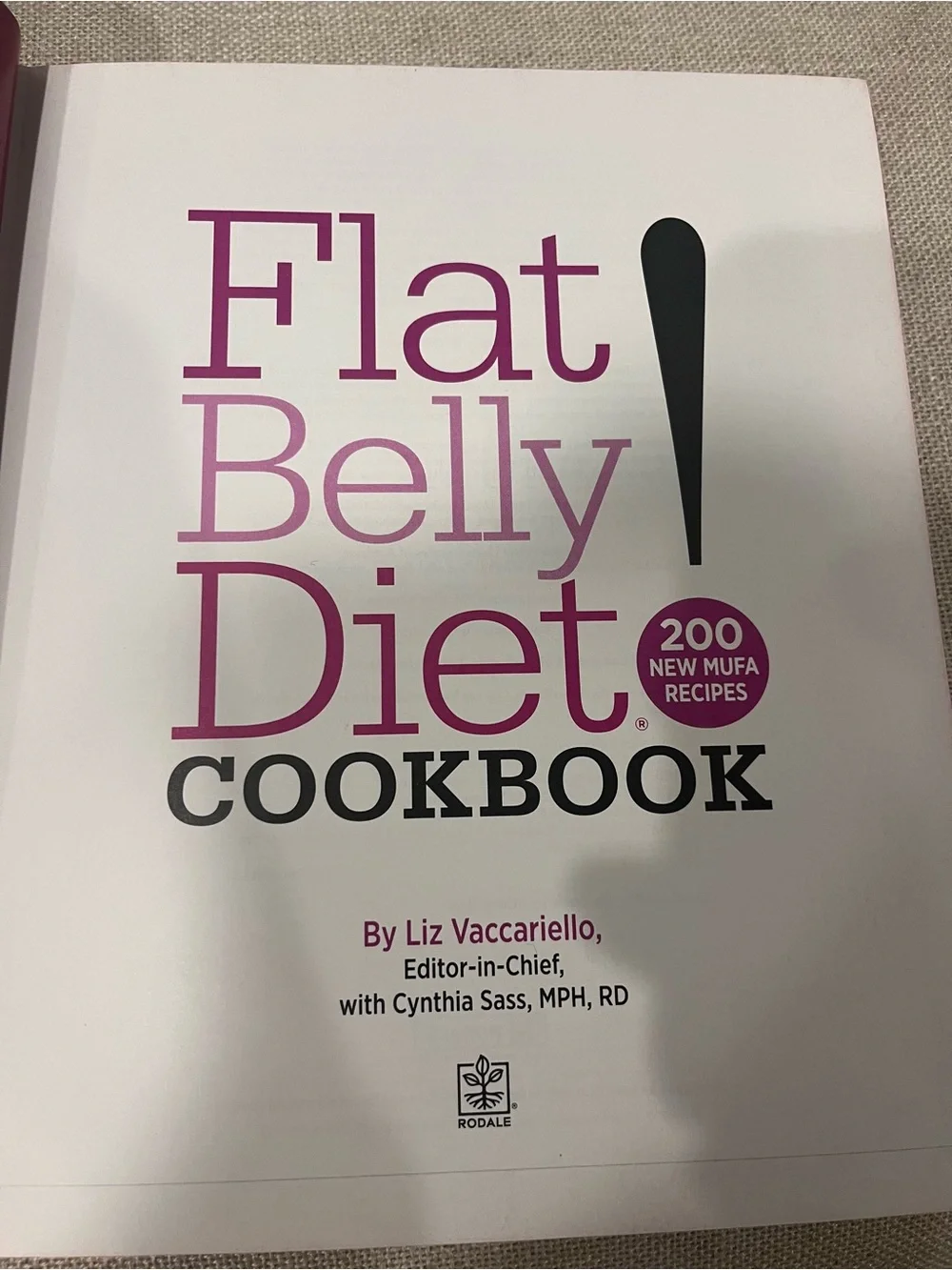 PRE-OWNED FLAT BELLY DIET COOKBOOK- HARDCOVER